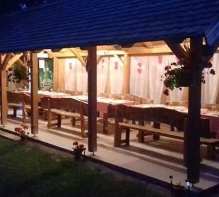Апартаменты Privatni Smjestaj I Seoski Turizam "Sudar" Бизовац Экстерьер фото